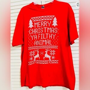 GILDAN premium Merry Christmas “Home Alone” Red Holiday tee